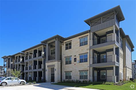 The flats san antonio  The Hollows has rental units ranging from 474-943 sq ft starting at $754